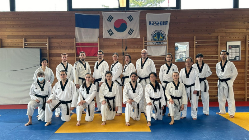 Formation DIF promotion photo de groupe