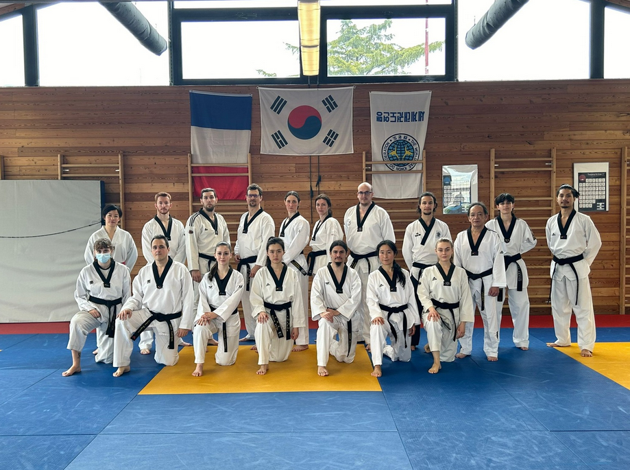 Formation DIF promotion photo de groupe